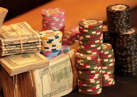 Consigli per giocare a poker cash game