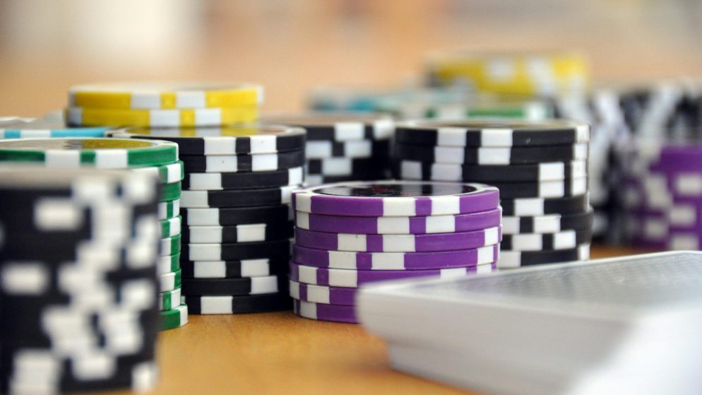 La tecnologia nel poker: come le nuove innovazioni stanno cambiando il gioco