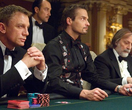 Recensione di Casino Royale, la rinascita di James Bond