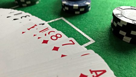 Poker online, comprendere il funzionamento e la tecnologia dietro