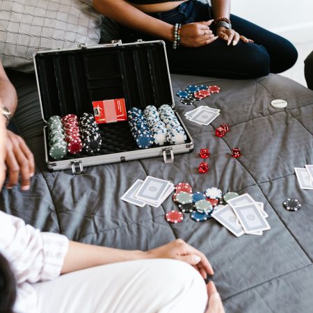 Set Poker, i possibili temi per un divertimento differente