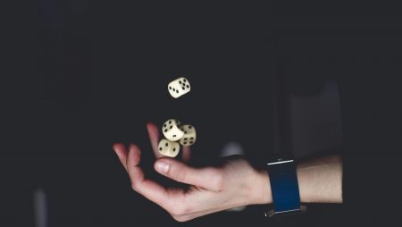 Poker, ma qual è il ruolo della fortuna?
