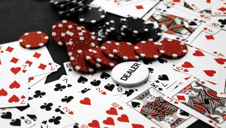 Jen Shahade: una vita tra scacchi e poker, candidata alla Poker Hall of Fame