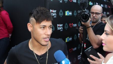 Jimmy Butler vince $174.000 contro Neymar all’Evento Legends of the Felt