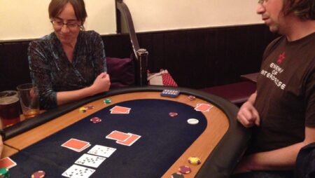 Esistono università per il poker?
