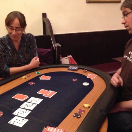 Esistono università per il poker?