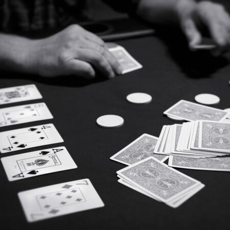 I Costi di Organizzazione di un Evento di Poker: Un’Analisi Completa
