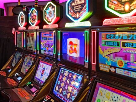 Tokyo, Macao, Las Vegas: Capitali del Gioco a Confronto