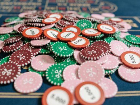 Il Poker Online in Italia: Una Crescita Inarrestabile che Ridefinisce il Gioco d’Azzardo
