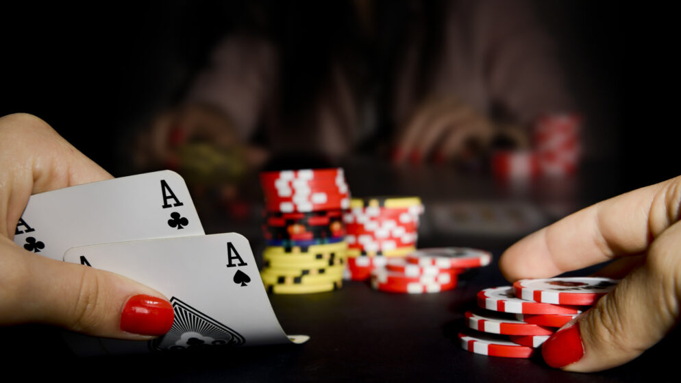 Come Non Giocare a Poker: Errori da Evitare per Non Compromettere la Partita