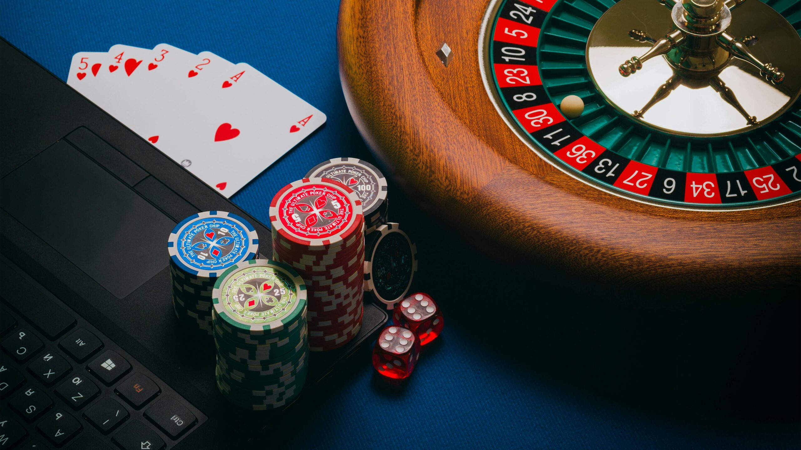 Il Poker nel Mondo dei Social Media: Tra Influencer e Trend Emergenti