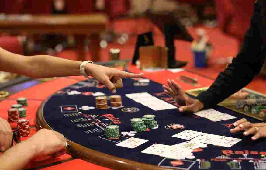 I Grandi Dimenticati del Poker: 5 Giocatori Sottovalutati che Hanno Lasciato il Segno
