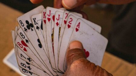 Quando Giocare a Poker Senza Correre Rischi: Guida alla Sicurezza nel Gioco