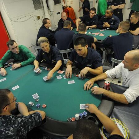 Le Regole Non Scritte del Poker: L’Arte di Giocare con Stile